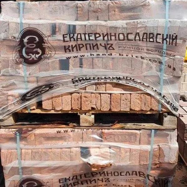 Катеринославська цегла Таврійська світла ручного формування 210х100х65 мм