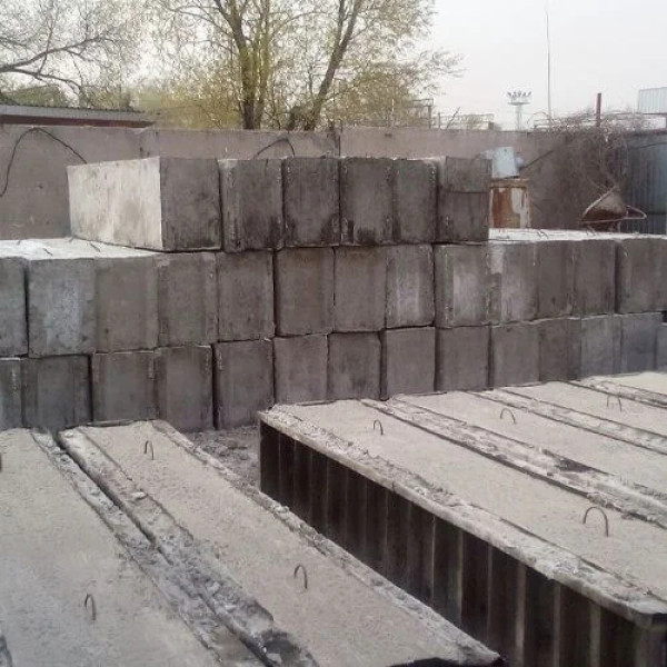 ФБС 24.4.6Т B15 (2380х400х580 мм) фундаментний блок
